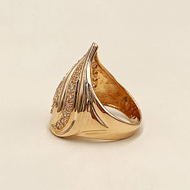 Золотое кольцо в красном цвете с цирконом