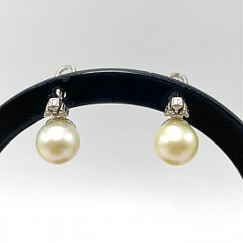 Золотые серьги в белом цвете с желтыми бриллиантами и жемчугом 01-200915101