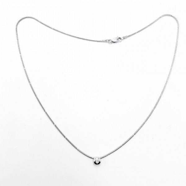 Золотий ланцюг білого кольору з білим діамантом