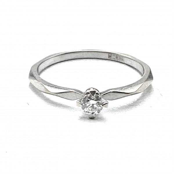 Золотое кольцо в белом цвете с желтым бриллиантом