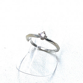 Золотое кольцо в белом цвете с желтым бриллиантом