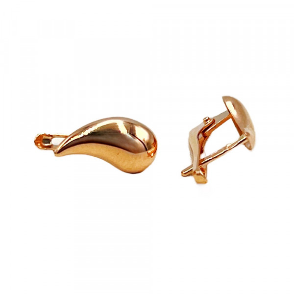 Золотые серьги в красном цвете