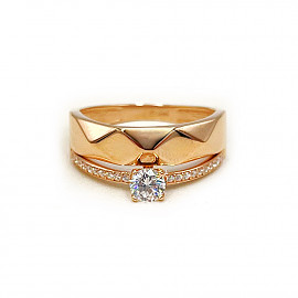 Золотое кольцо красного цвета с цирконом 01-200781913