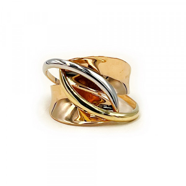 Кольцо из красного с желтым и белым золота
