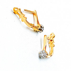 Золоті сережки у червоному з білим кольорі з білими діамантами