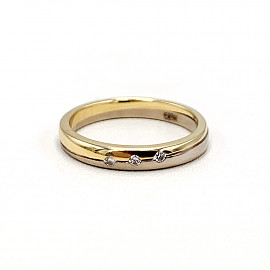 Кольцо из золота в желтом с белым цвете с белыми бриллиантами