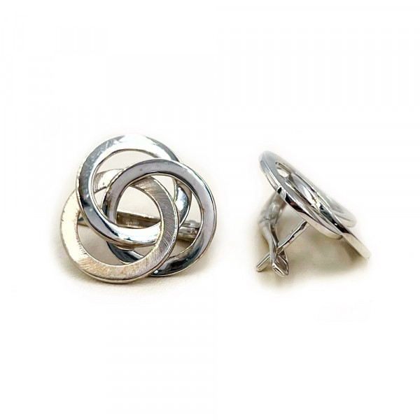 Золоті сережки у білому кольорі