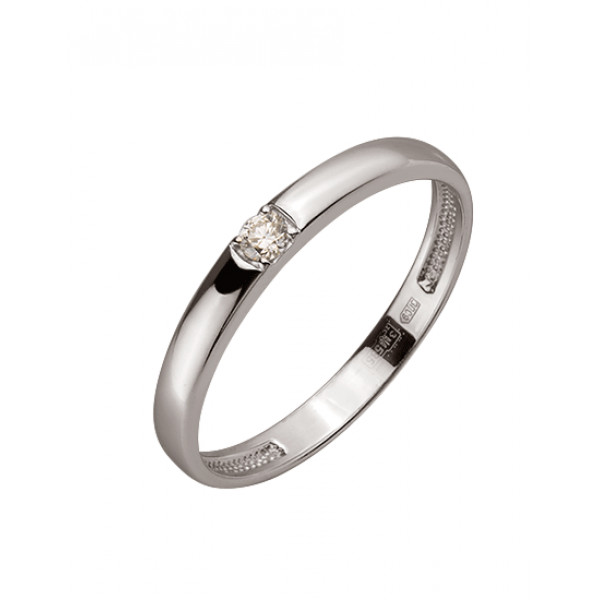 Золотое кольцо белого цвета с белым бриллиантом