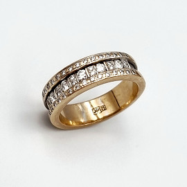 Золотое обручальное кольцо в красном с белым цвете с белыми бриллиантами 01-200759519