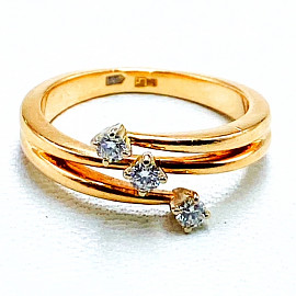 Золотое кольцо красного цвета с белыми бриллиантами 01-200099420