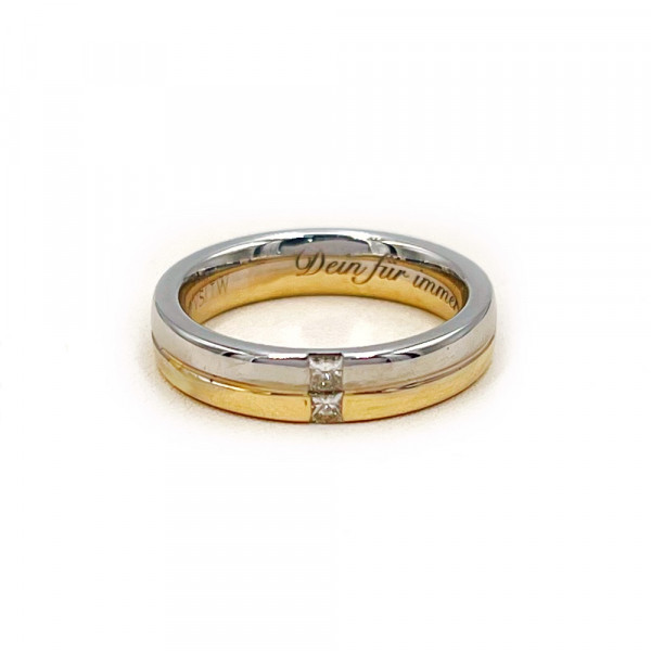 Золотое обручальное кольцо в желтом с белым цвете с желтыми бриллиантами