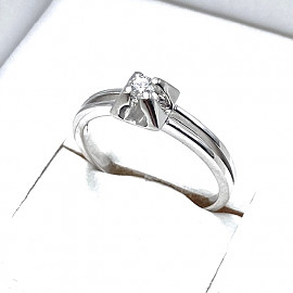 Каблучка з золота з білим діамантом