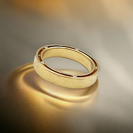 Золотое обручальное кольцо в желтом цвете с желтыми бриллиантами 01-200068423