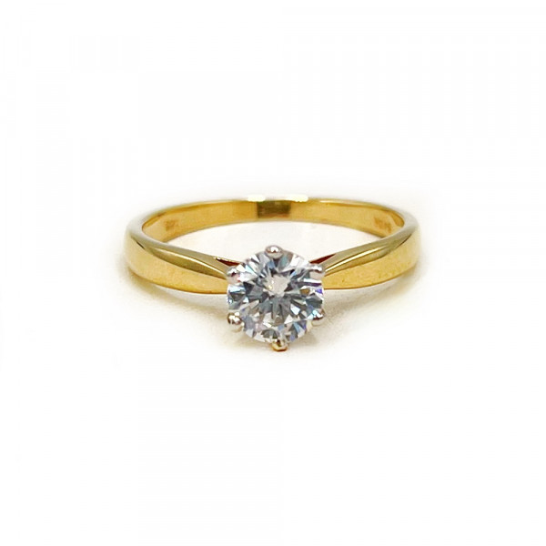 Кольцо из золота с цирконом