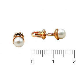 Золотые серьги красного цвета с жемчугом