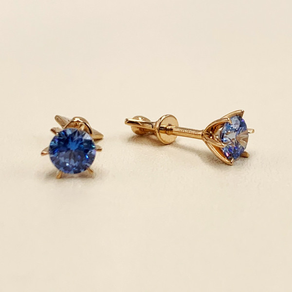 Серьги из красного золота с цирконом