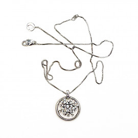 Кольє з золота у білому кольорі з білими діамантами