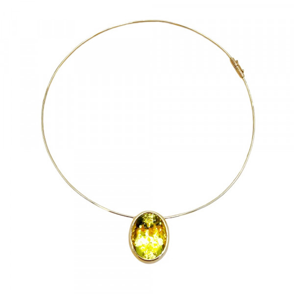 Золоте кольє у жовтому кольорі з оливковим кварцом та жовтим діамантом