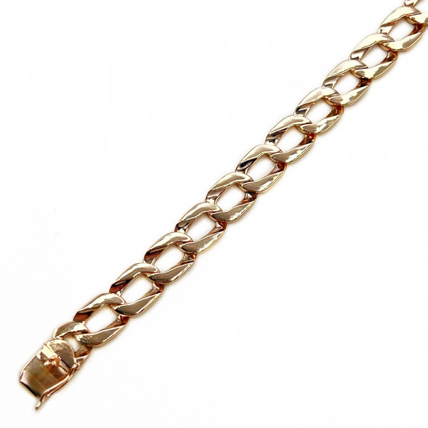 Золотой браслет в красном цвете