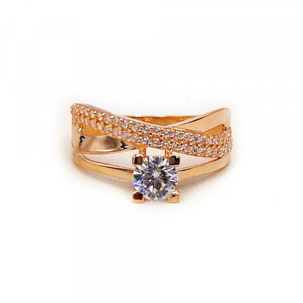 Кольцо из золота красного цвета с цирконом