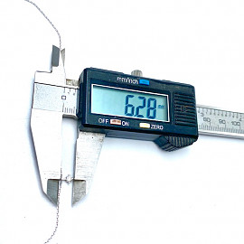 Золотий ланцюг білого кольору з жовтим діамантом