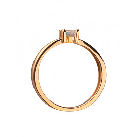 Золотое кольцо красного цвета с цирконом
