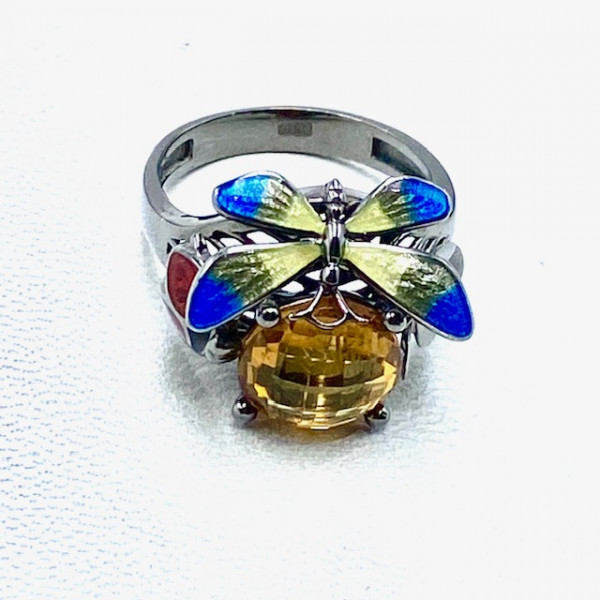 Кольцо из золота в белом с черным цвете с желтым цитрином, желтым бриллиантом и эмалью