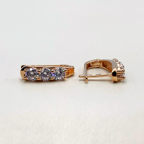 Серьги из золота с цирконом
