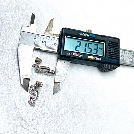 Серьги из золота с желтыми бриллиантами