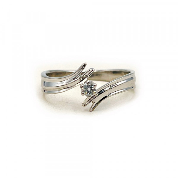 Каблучка з золота у білому кольорі з білим діамантом