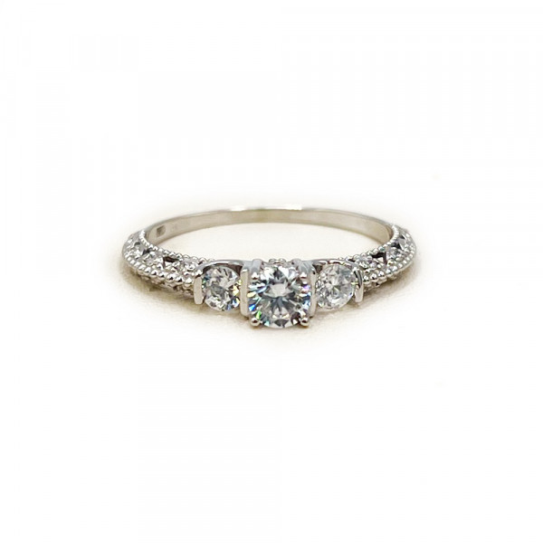 Золота каблучка білого кольору з цирконом