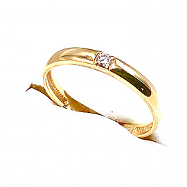 Обручка з золота з білим діамантом