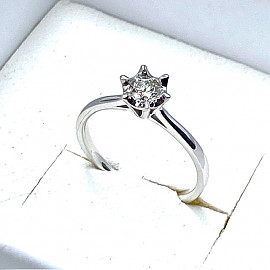 Каблучка з золота білого кольору з жовтим діамантом