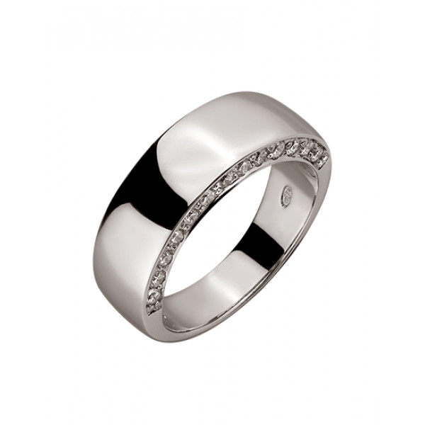 Золотое кольцо с белыми бриллиантами