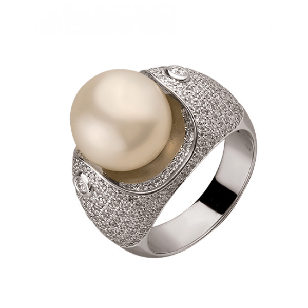 Золотое кольцо в белом цвете с белыми бриллиантами и жемчугом