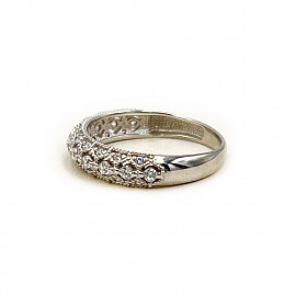 Золотое кольцо с цирконом