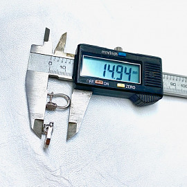 Сережки з золота у білому кольорі з жовтими діамантами