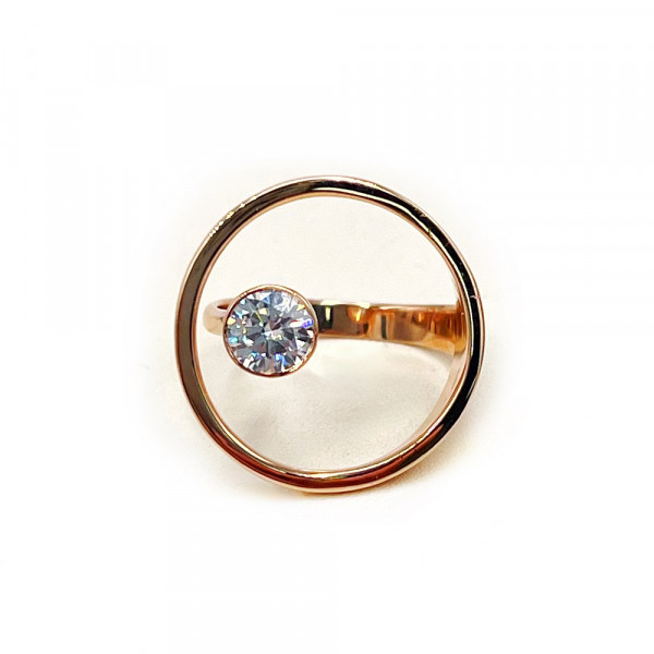 Золотое кольцо в красном цвете с цирконом