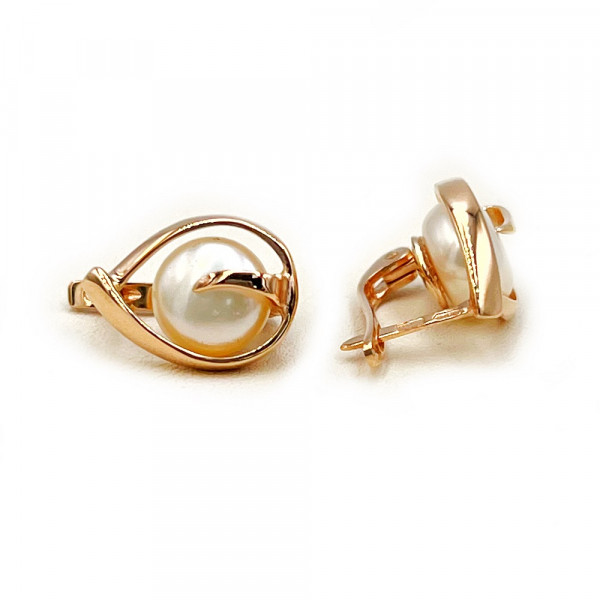 Золотые серьги красного цвета с жемчугом