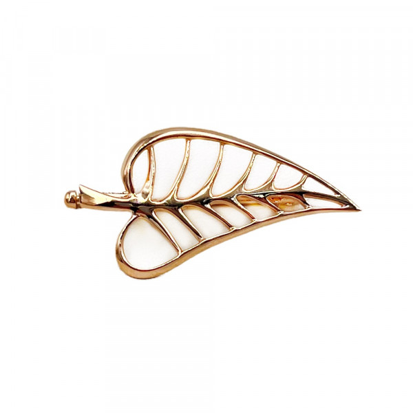 Золота брошка червоного кольору