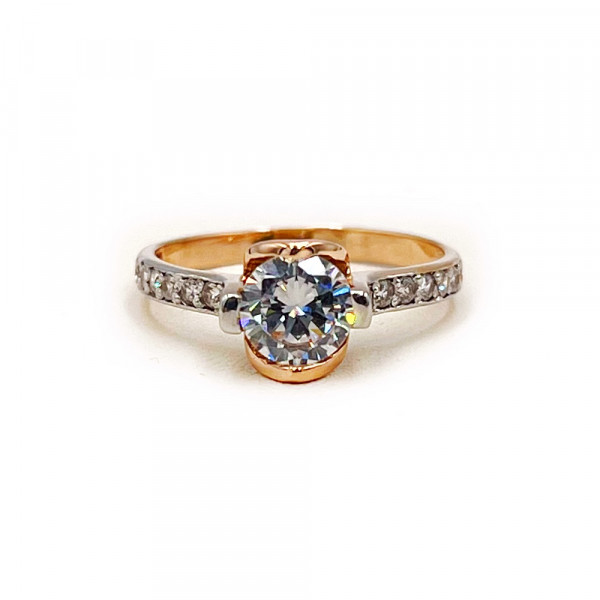 Золотое кольцо с цирконом