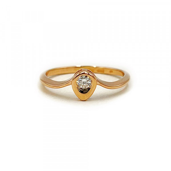 Кольцо из красного золота с желтым бриллиантом