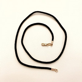 Золотая цепочка в красном цвете с шнурком 01-200931166