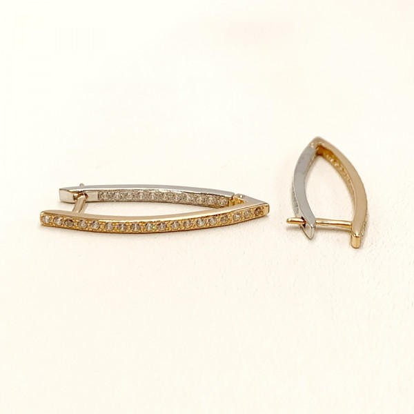 Золотые серьги в красном с белым цвете с цирконом