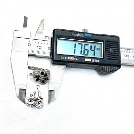 Сережки з золота білого кольору з синіми корундами та жовтими діамантами