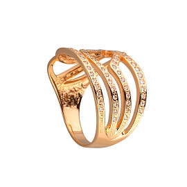 Золотое кольцо в красном цвете