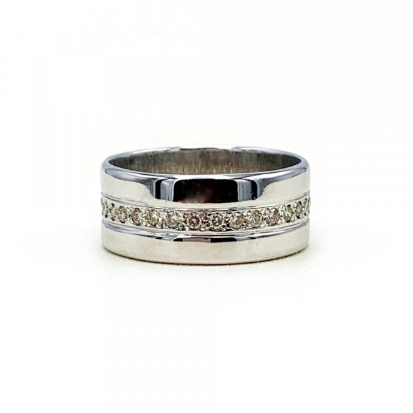 Золотое обручальное кольцо белого цвета с желтыми бриллиантами