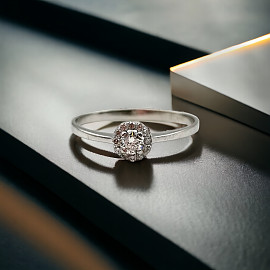Золотое кольцо с белыми бриллиантами 01-200058671
