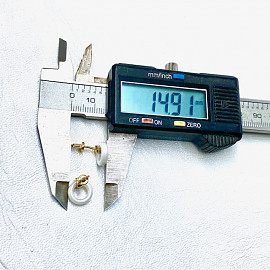 Золоті сережки у жовтому кольорі з жовтими діамантами та емаллю