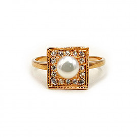 Каблучка з червоного золота з перлиною та цирконом 01-200784274